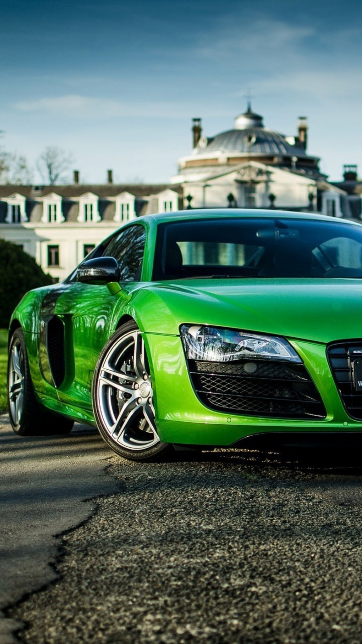 Audi r8 зеленая