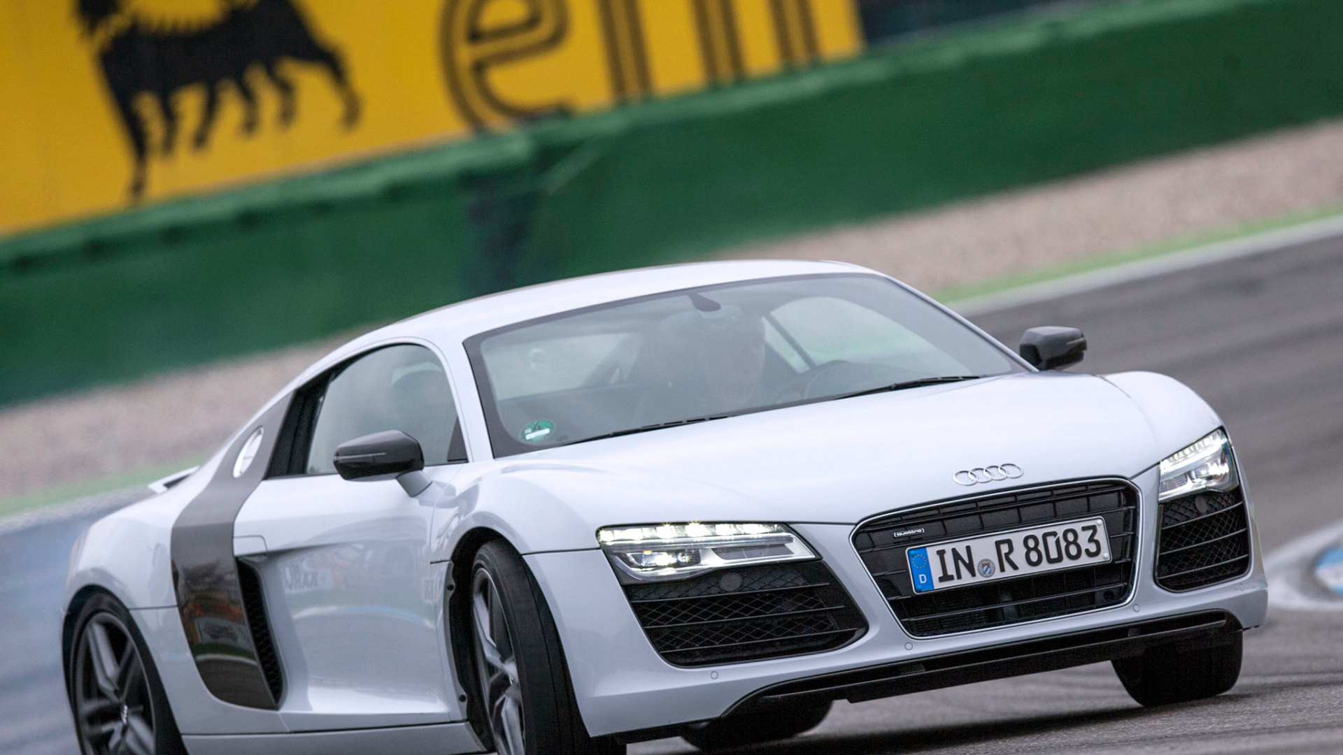 Audi r8 White HD