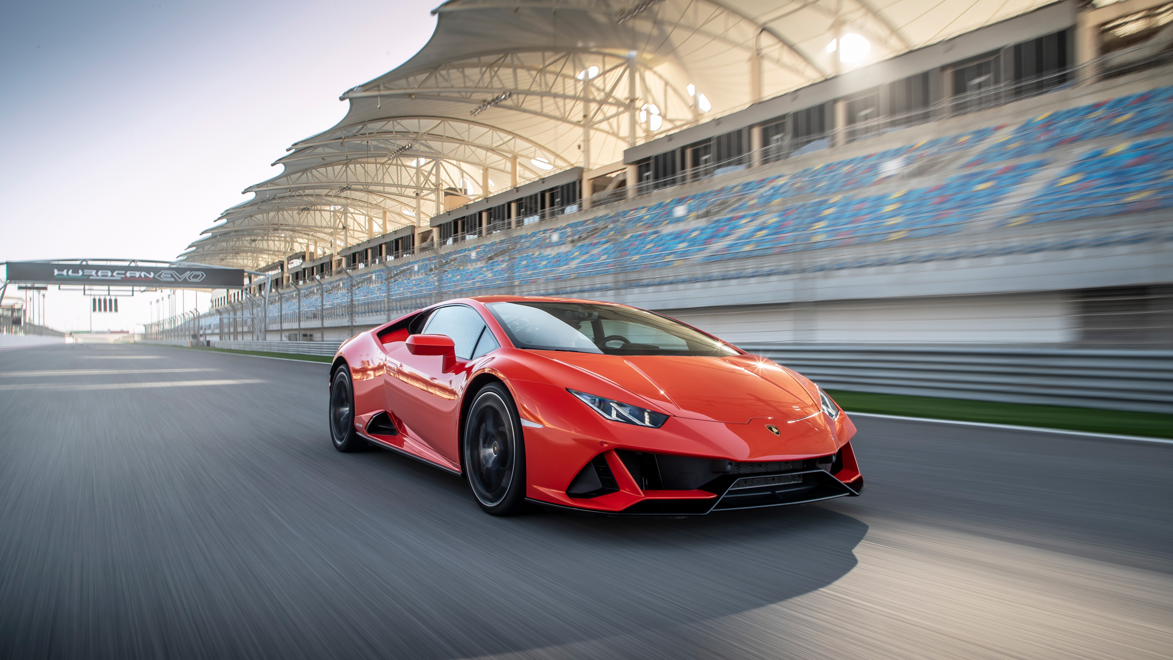 Lamborghini Huracan Ferrari