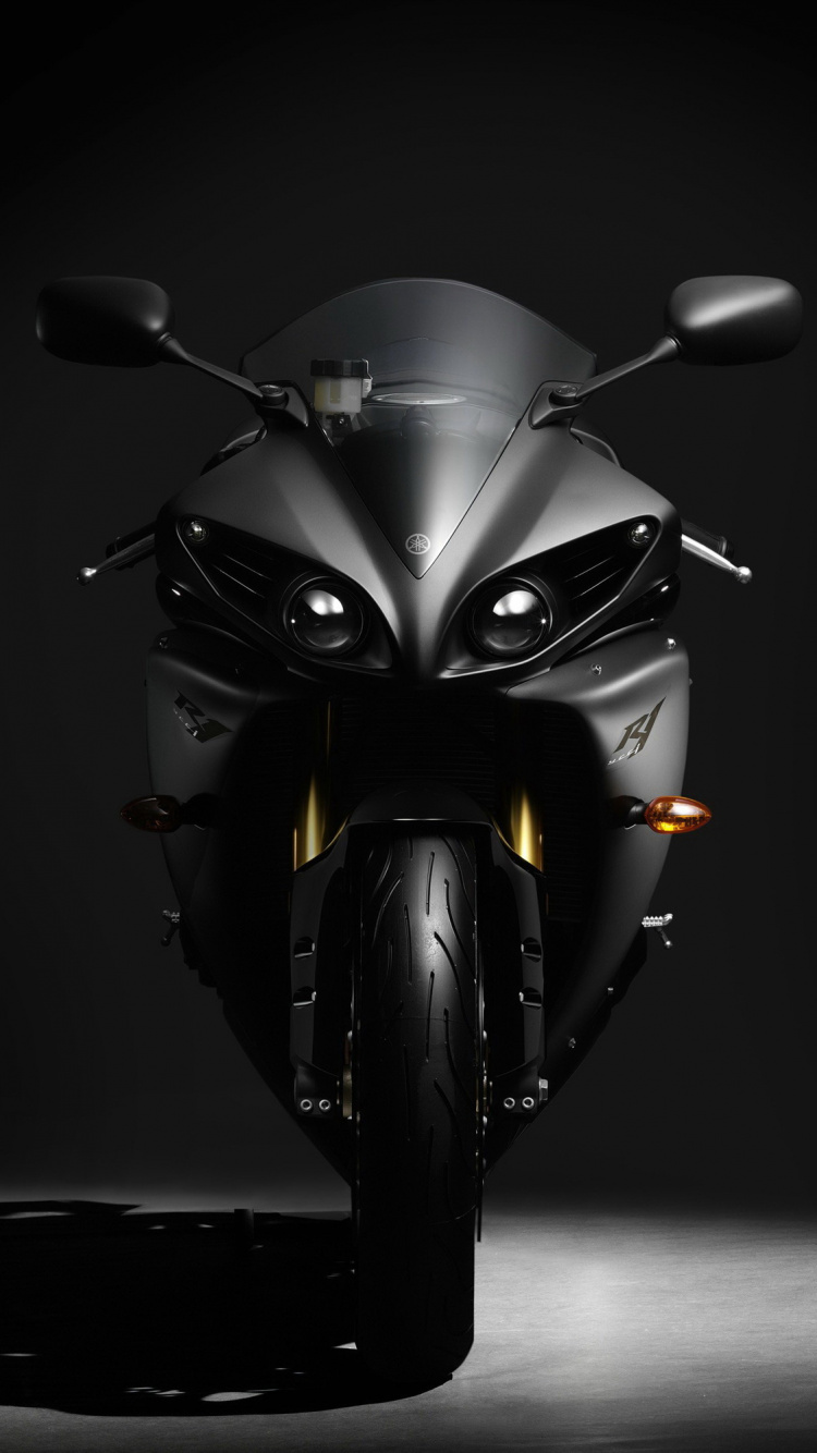 Yamaha r1 золотой с чёрным