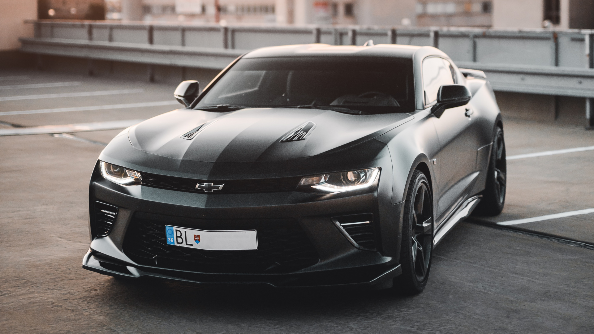 Chevrolet Camaro 2020 черный