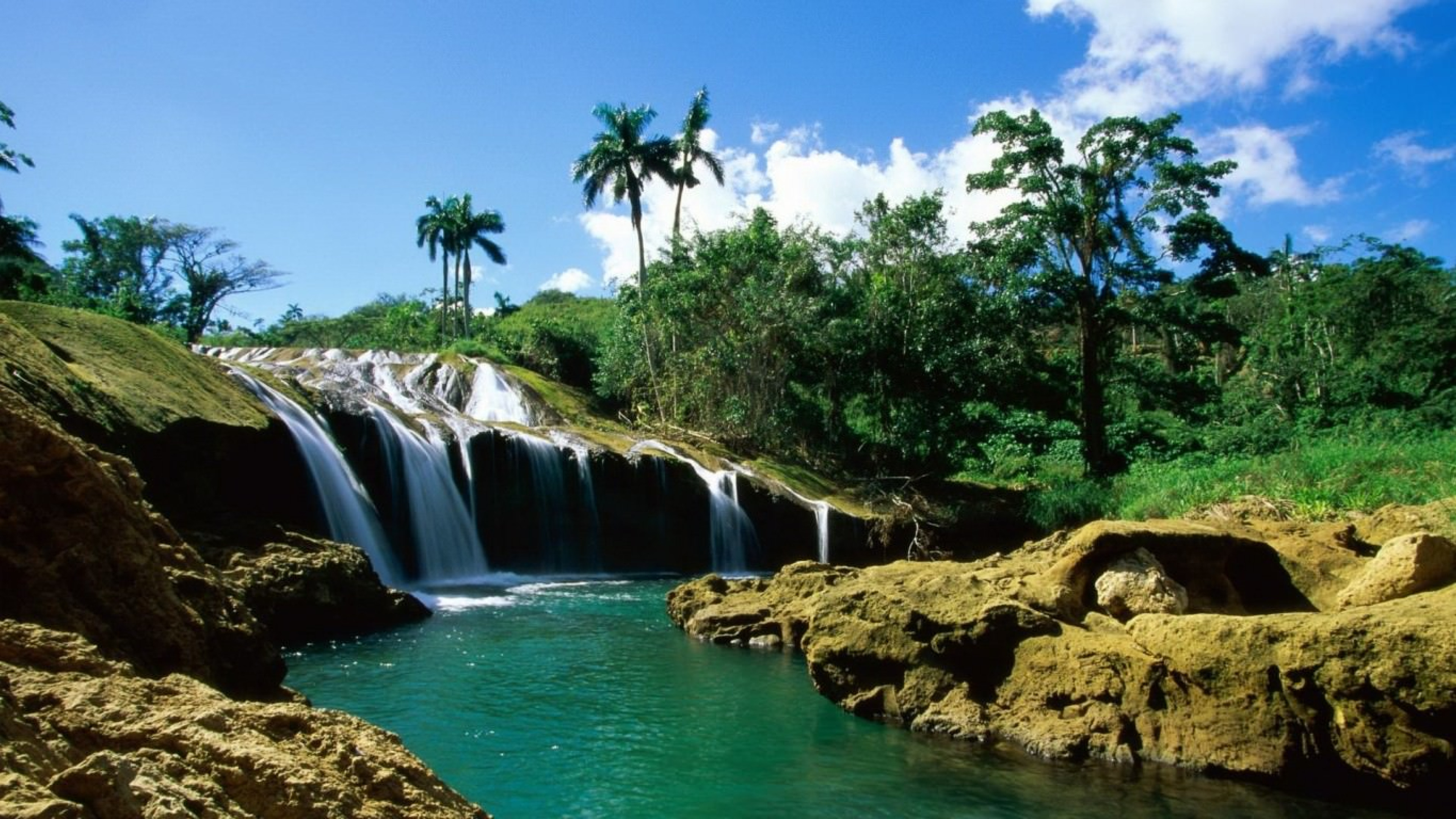 Реки и озера кубы. Водопад Эль ничо. Водопад на Кубе Эль ничо. Национальный парк Эль-ничо. Ориноко водопад.