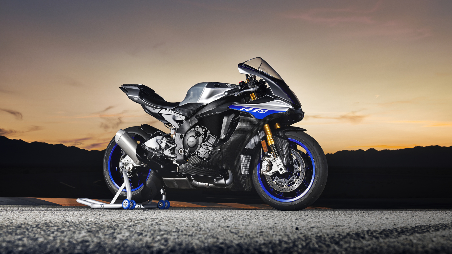 Yamaha YZF-r1