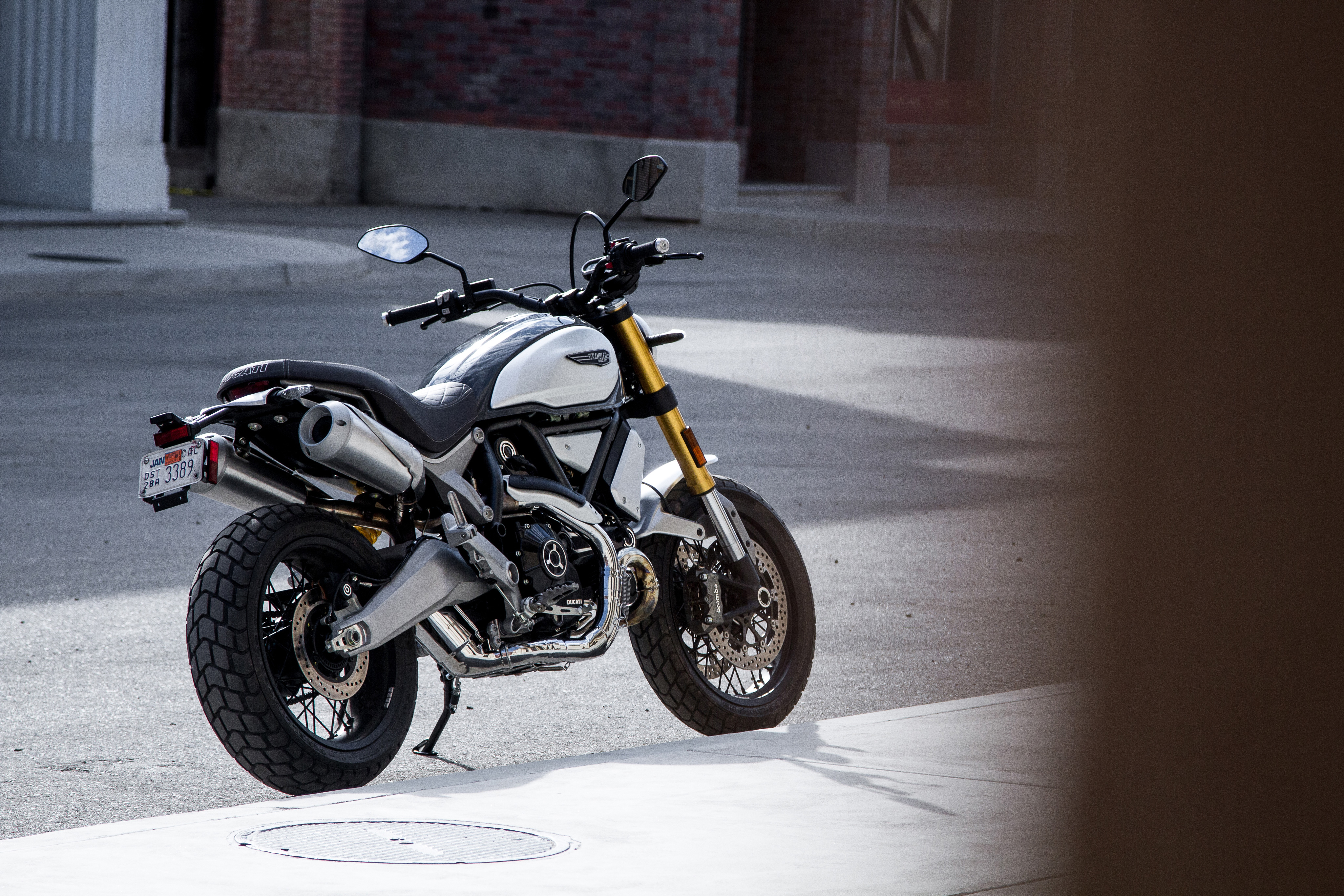 Ducati Scrambler РѕР±РѕРё