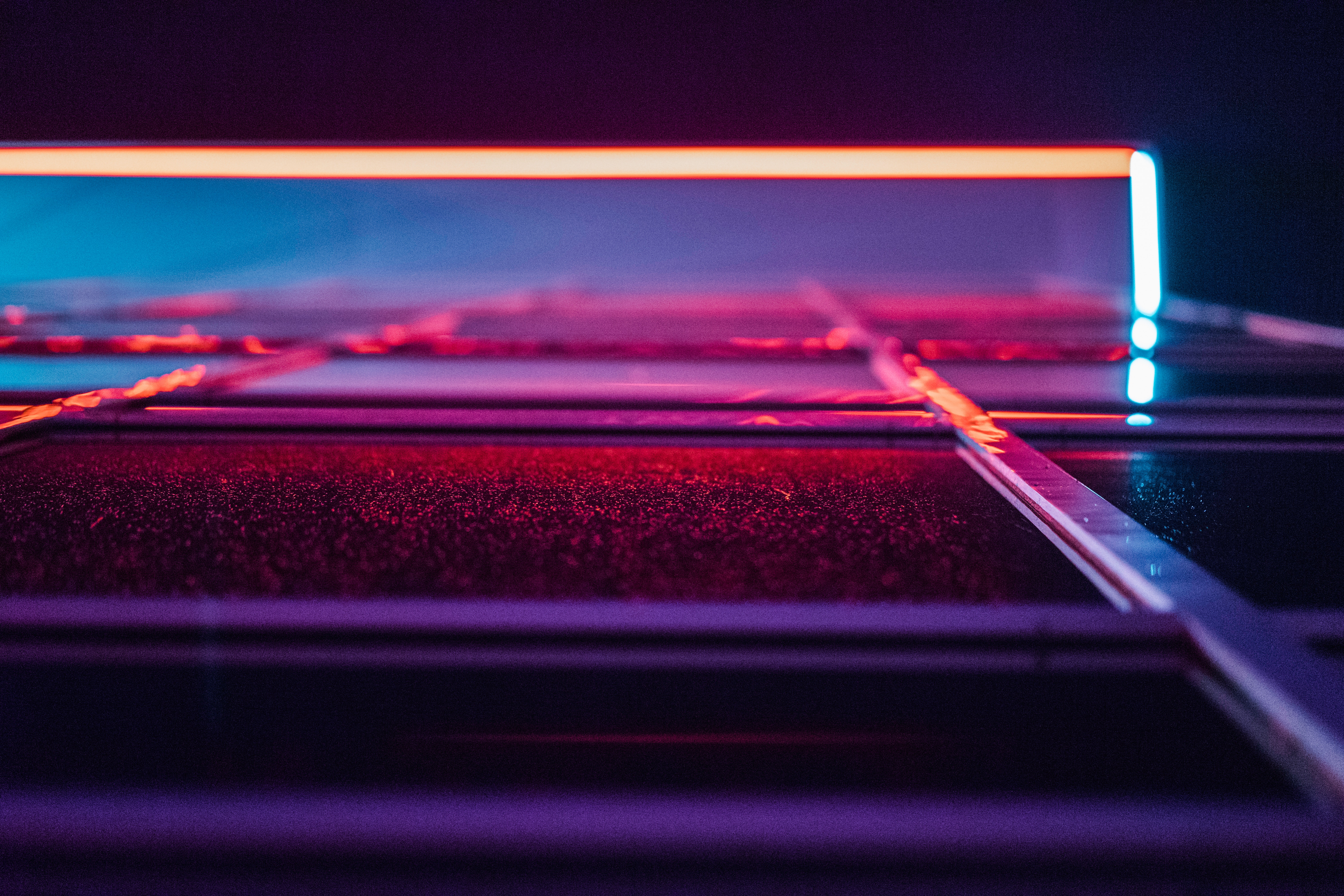 неоновая заставка на рабочий стол. неоновые надписи. неоновые стол обои. неоновые картинки на обои. неоновые картинки на рабочий стол.