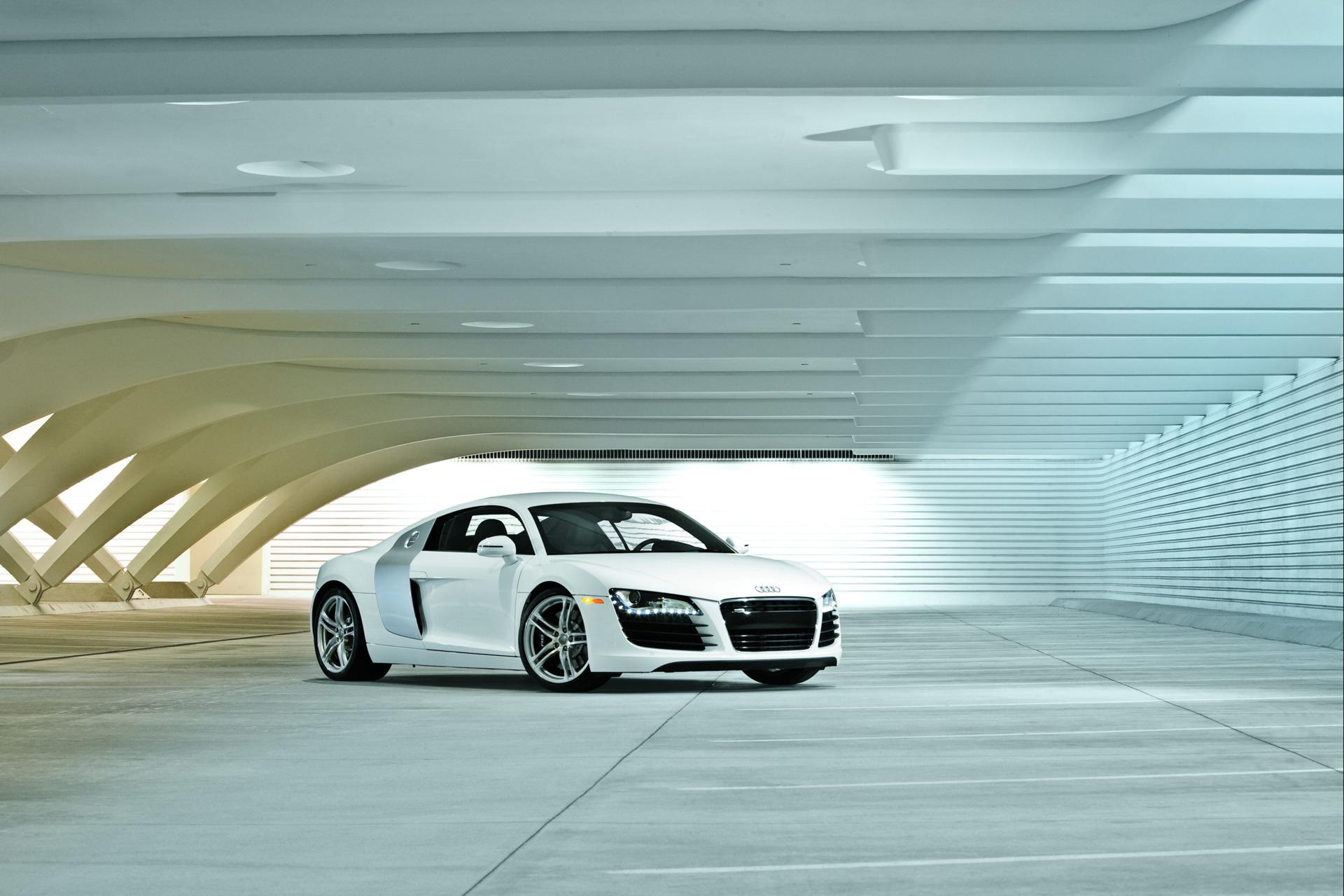 Ауди r8 белая