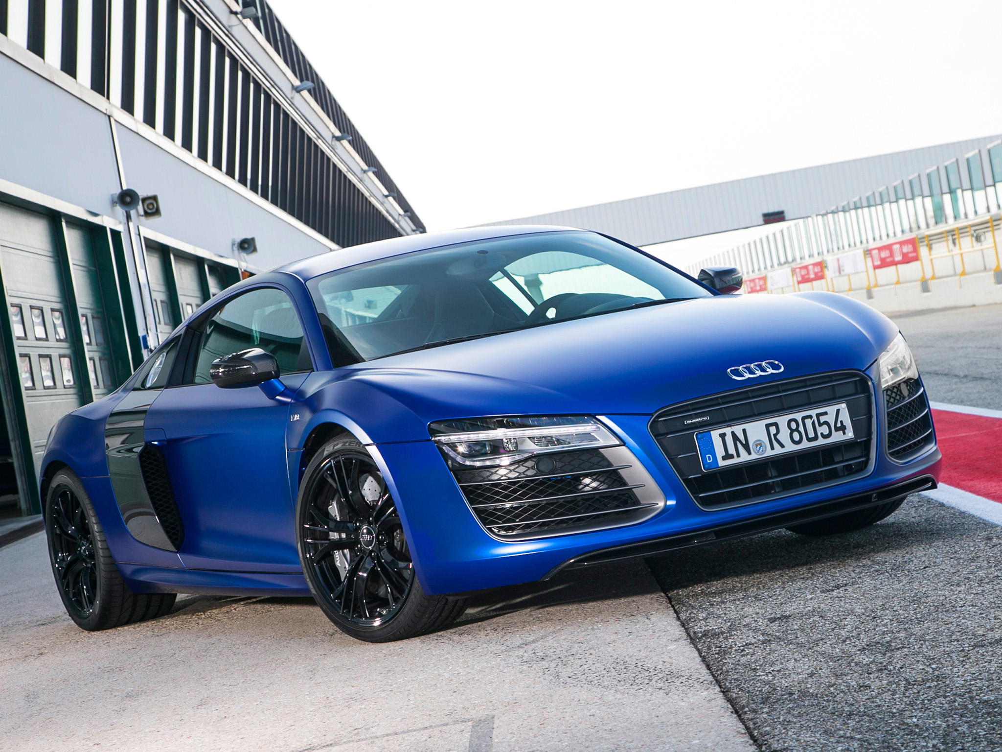 Audi r8 v10 Plus 2012