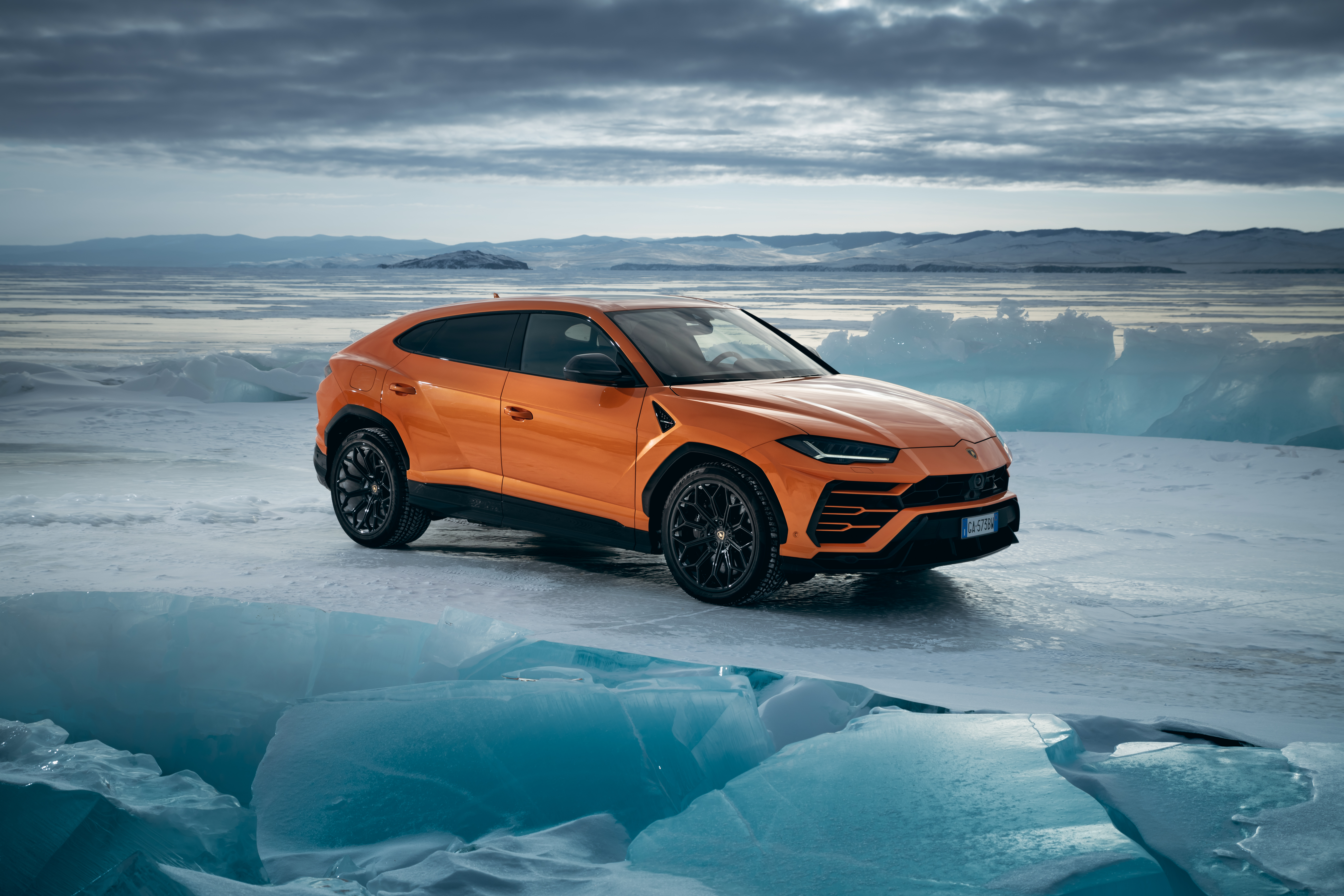 Lamborghini Urus Wallpaper 4k