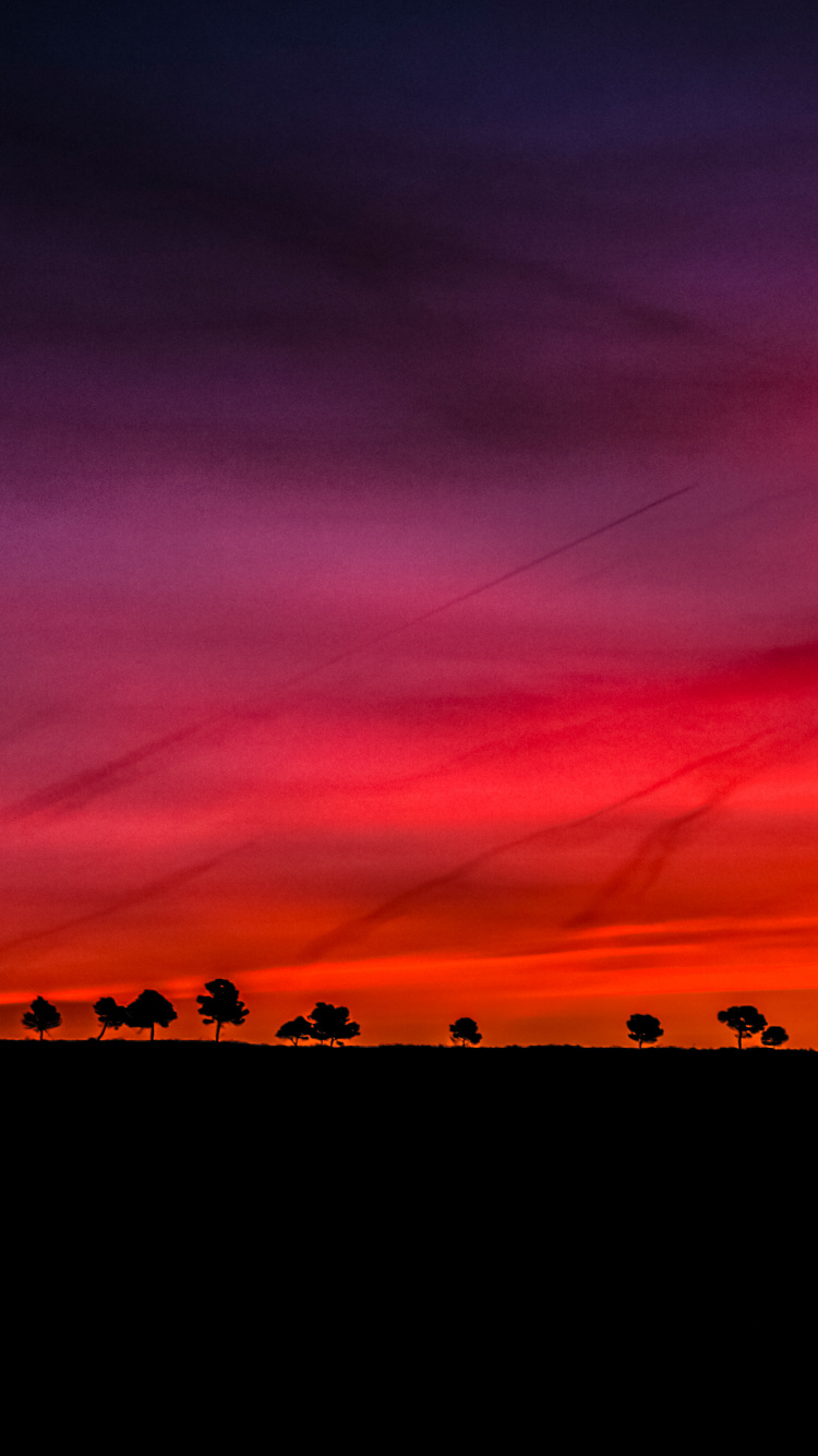 Обои красный пейзаж, закат, утро, послесвечение, красный цвет в разрешении 750x1334
