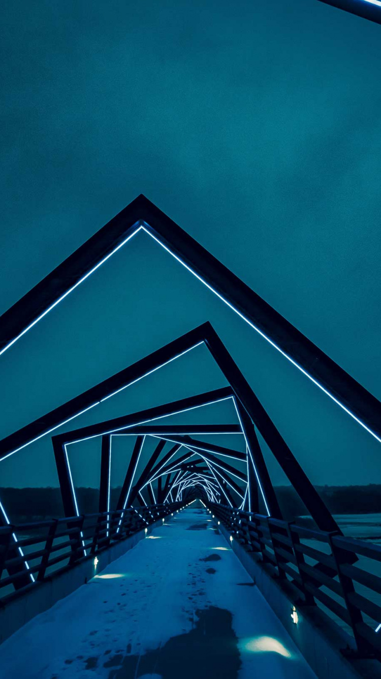 Обои вода, лазурный, треугольник, прямоугольник, пирамида в разрешении 750x1334