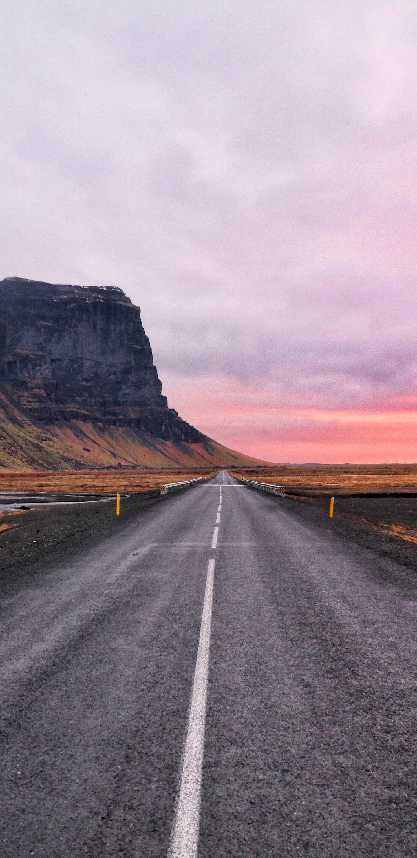 Обои открытый путь, дорога, облако, гора, природный ландшафт в разрешении 1440x2960