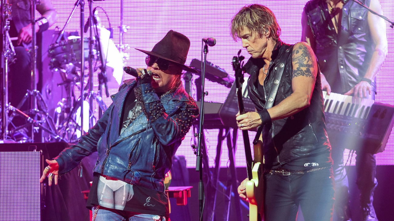 Обои Not in This Lifetime Tour, Guns N Roses, Лос-Анджелес, концерт, Представление в разрешении 1280x720