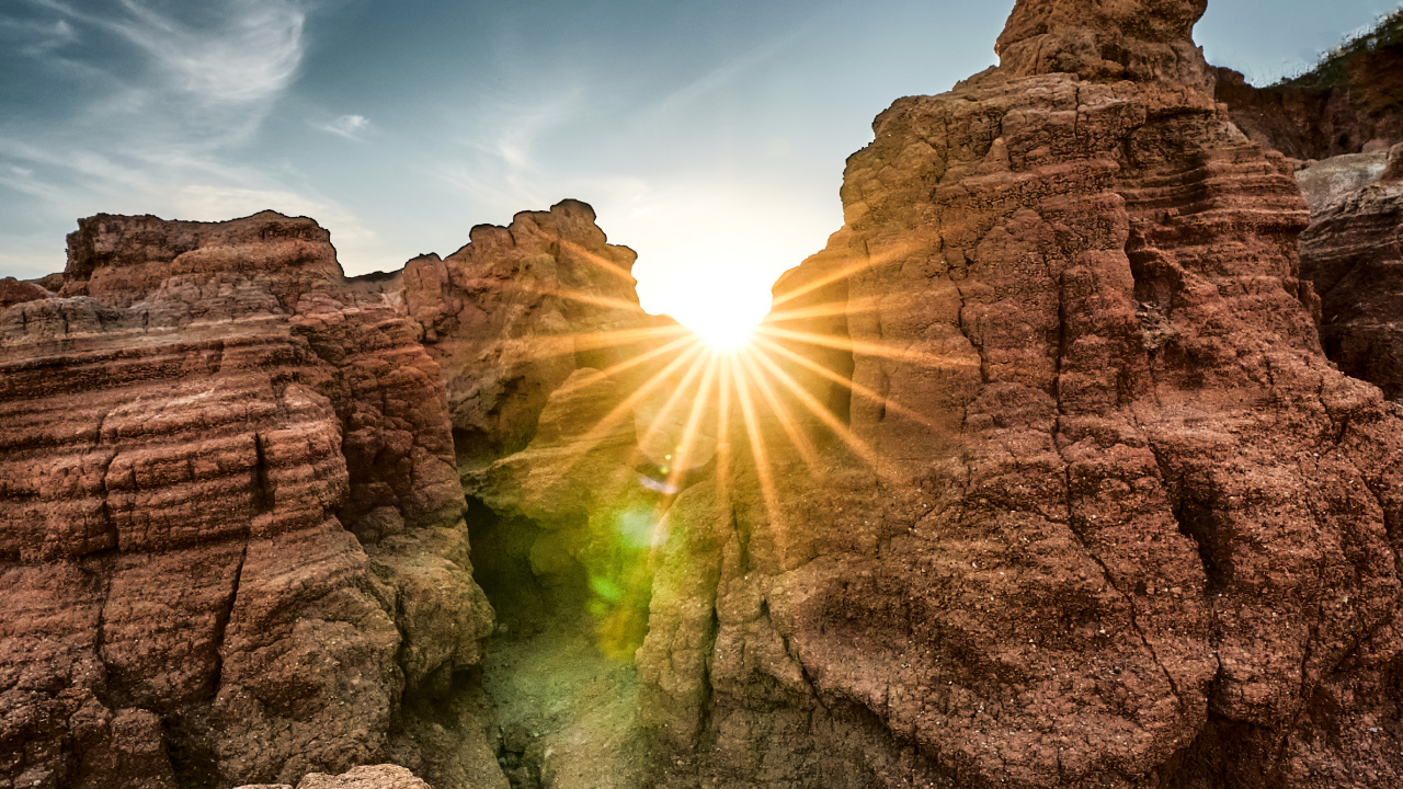 Обои облако, атмосфера, мир, природный ландшафт, гора в разрешении 1280x720