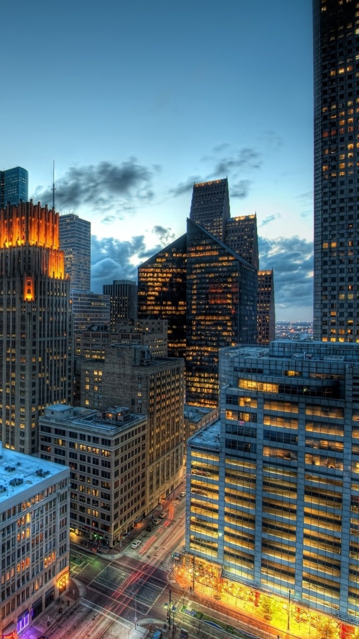 Обои городской район, город, городской пейзаж, небоскреб, небо в разрешении 720x1280