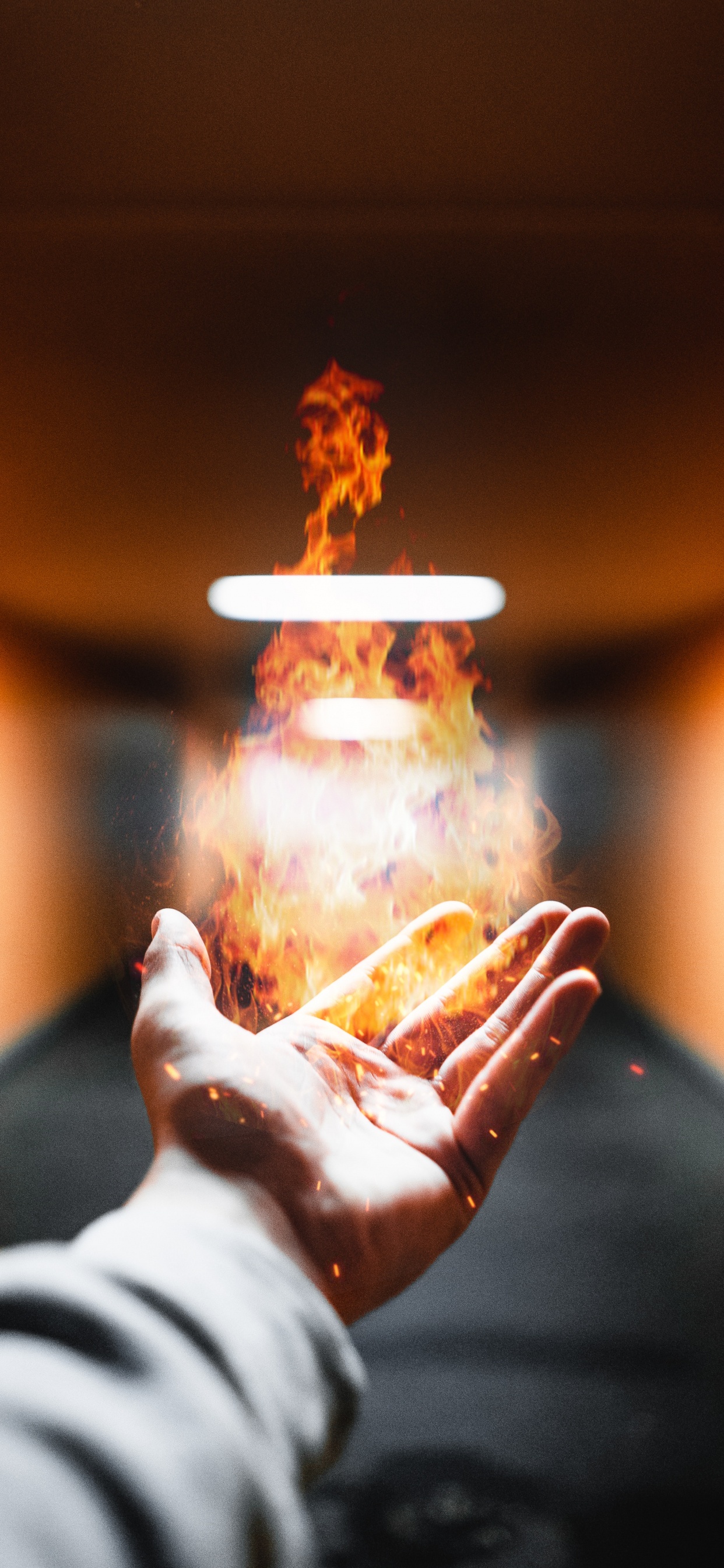 Обои свет, освещение, тепло, масляная Лампа, пламя в разрешении 1242x2688