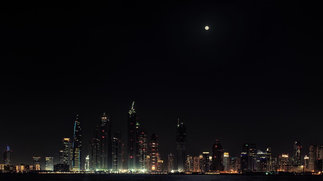 Обои городской пейзаж, ночь, небоскреб, горизонт, линия горизонта в разрешении 1366x768