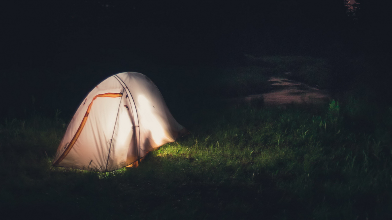 Обои природа, ночь, атмосфера, черный, туманность в разрешении 1366x768