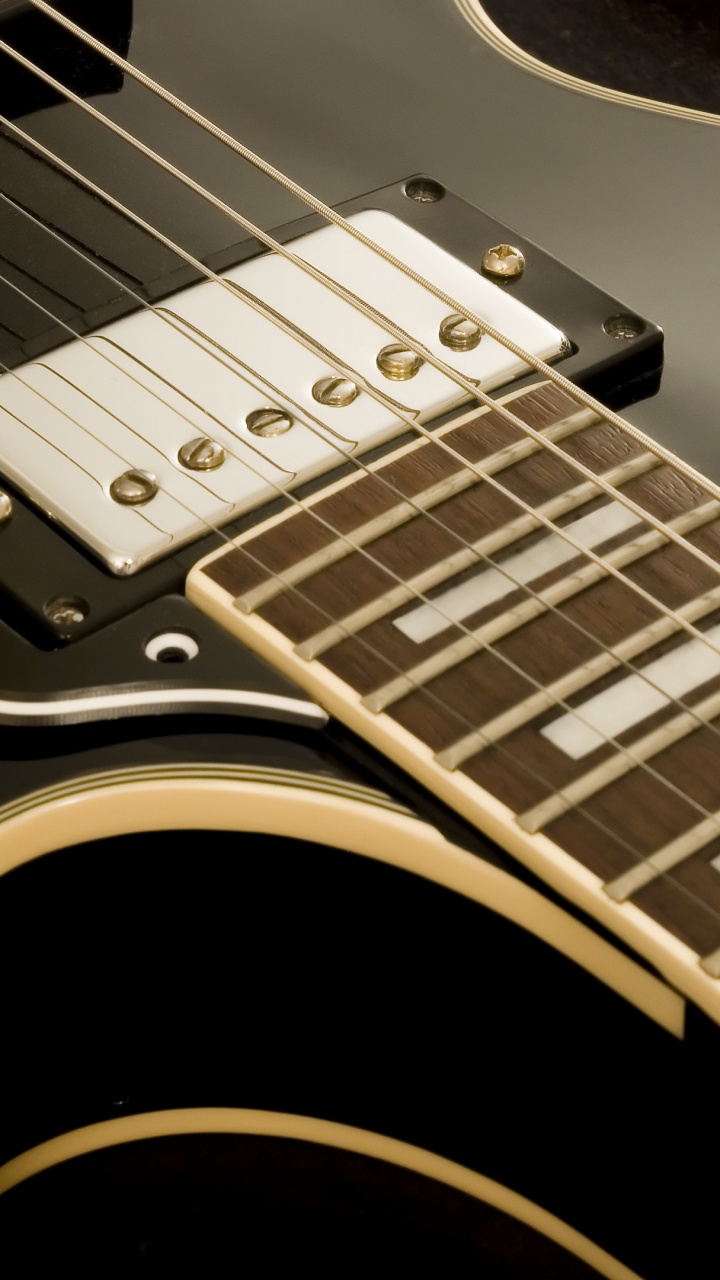 Обои гитарный усилитель, гитара, электрогитара, классическая гитара, белая гитара в разрешении 720x1280