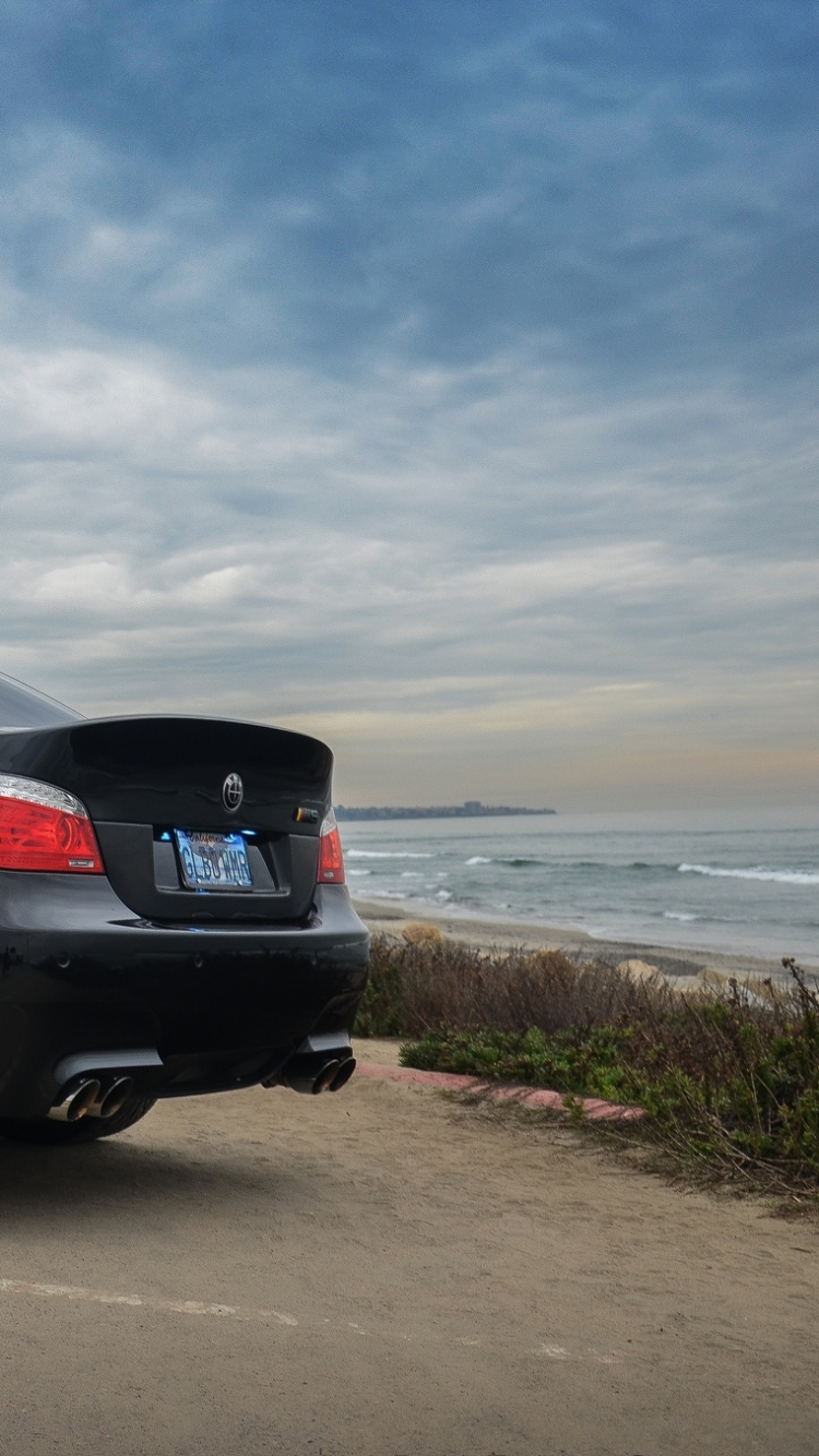 Обои БМВ М5 е60, bmw 5 series, bmw, авто, BMW 5 Series E60 в разрешении 750x1334