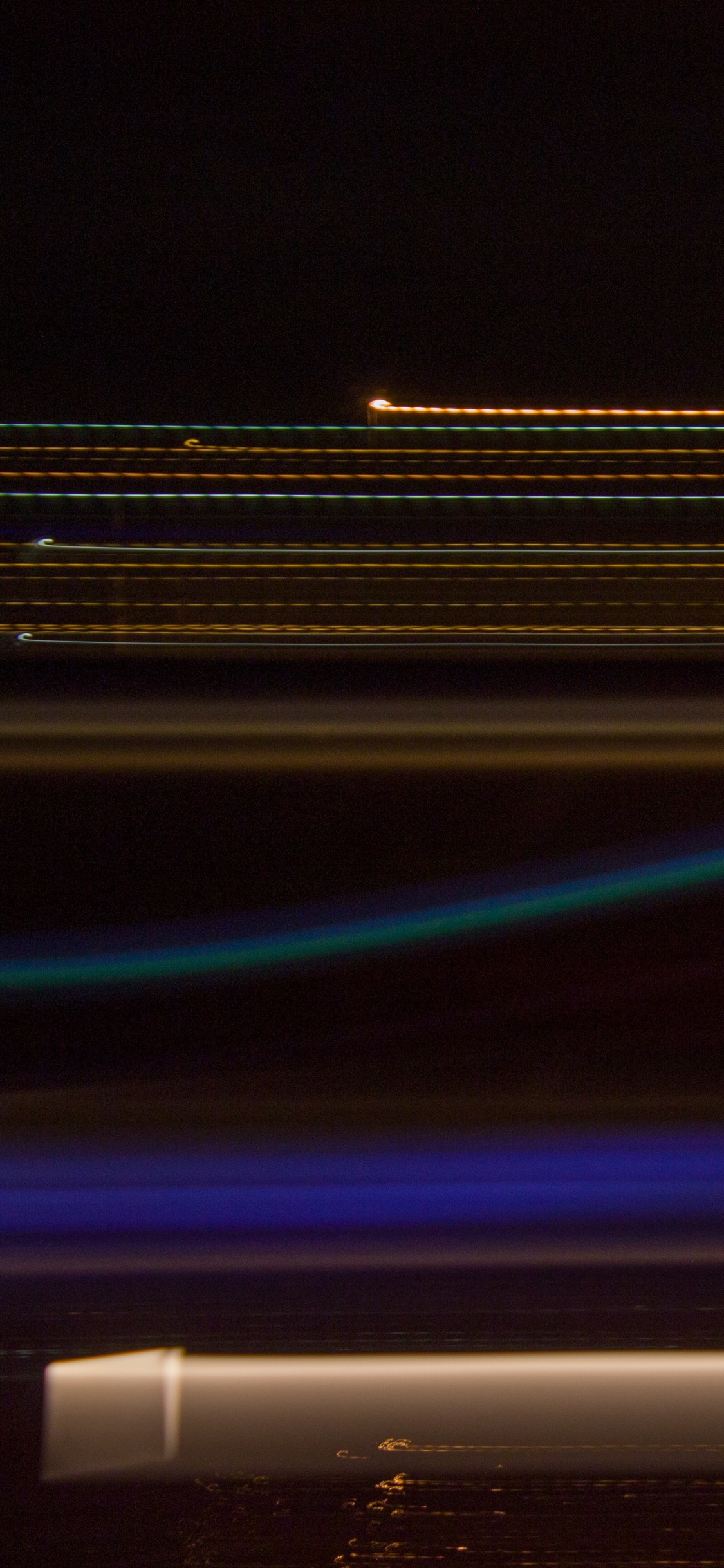 Обои свет, абстракция, ночь, экспозиция, линия в разрешении 1125x2436