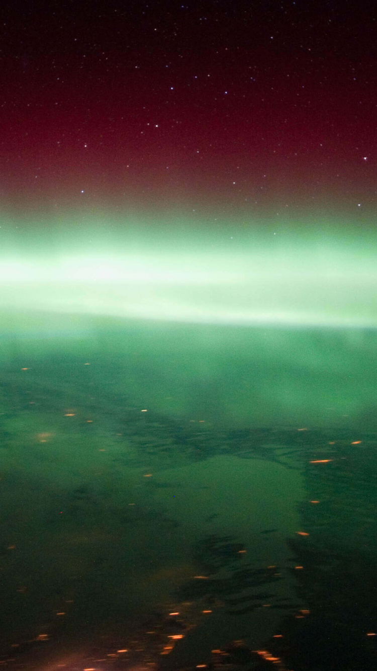 Обои земля, Международная космическая станция, Аврора, НАСА, атмосфера земли в разрешении 750x1334