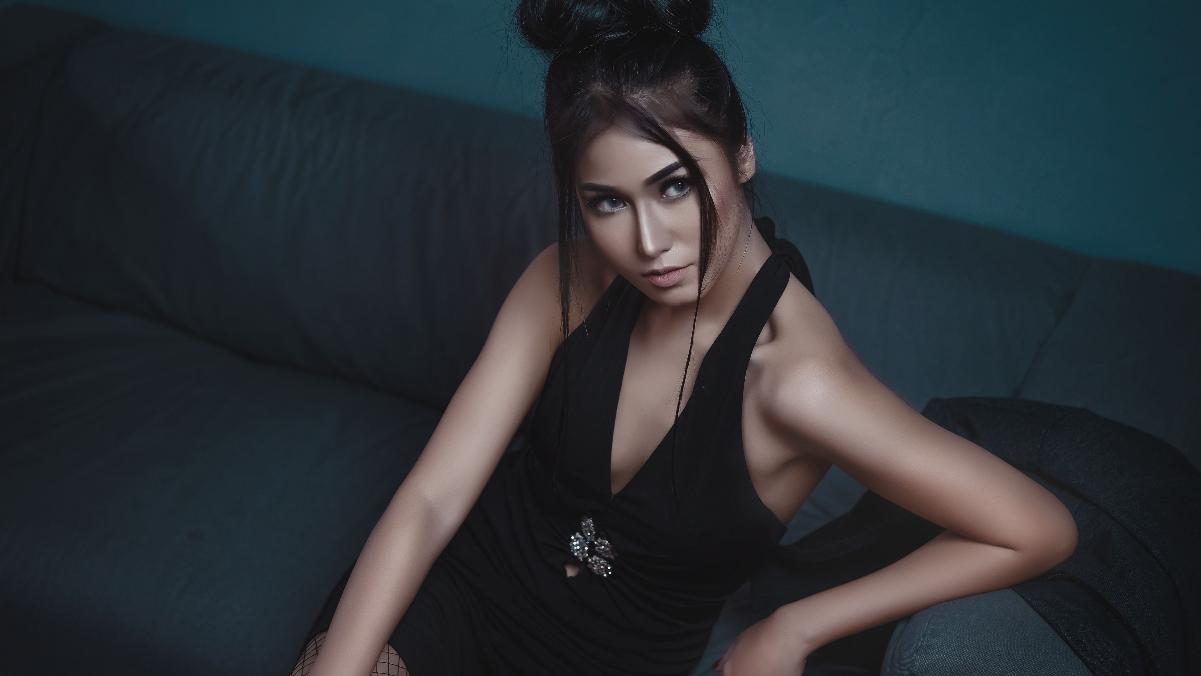 Обои маленькое черное платье, одежда, волосы, лицо, кожа в разрешении 3840x2160