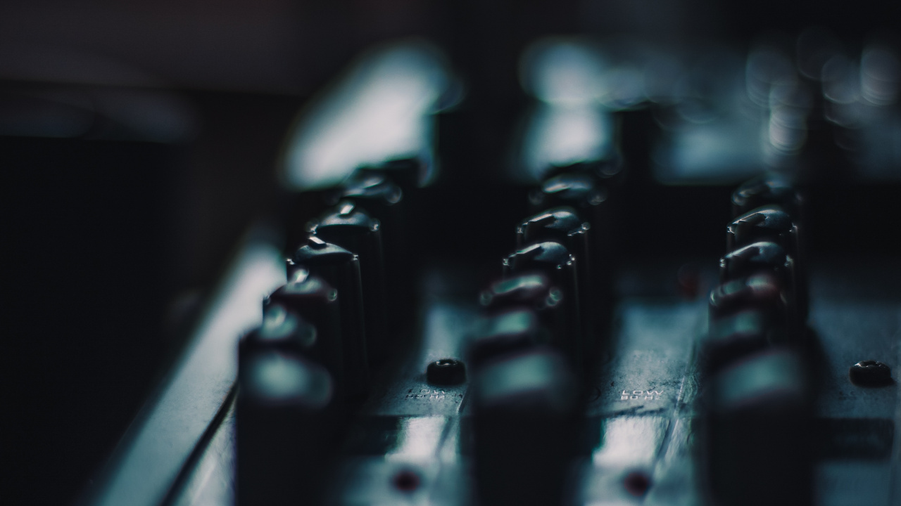 Обои микшерный пульт, аудио смешивания, DJ-микшер, игры, шахматы в разрешении 1280x720