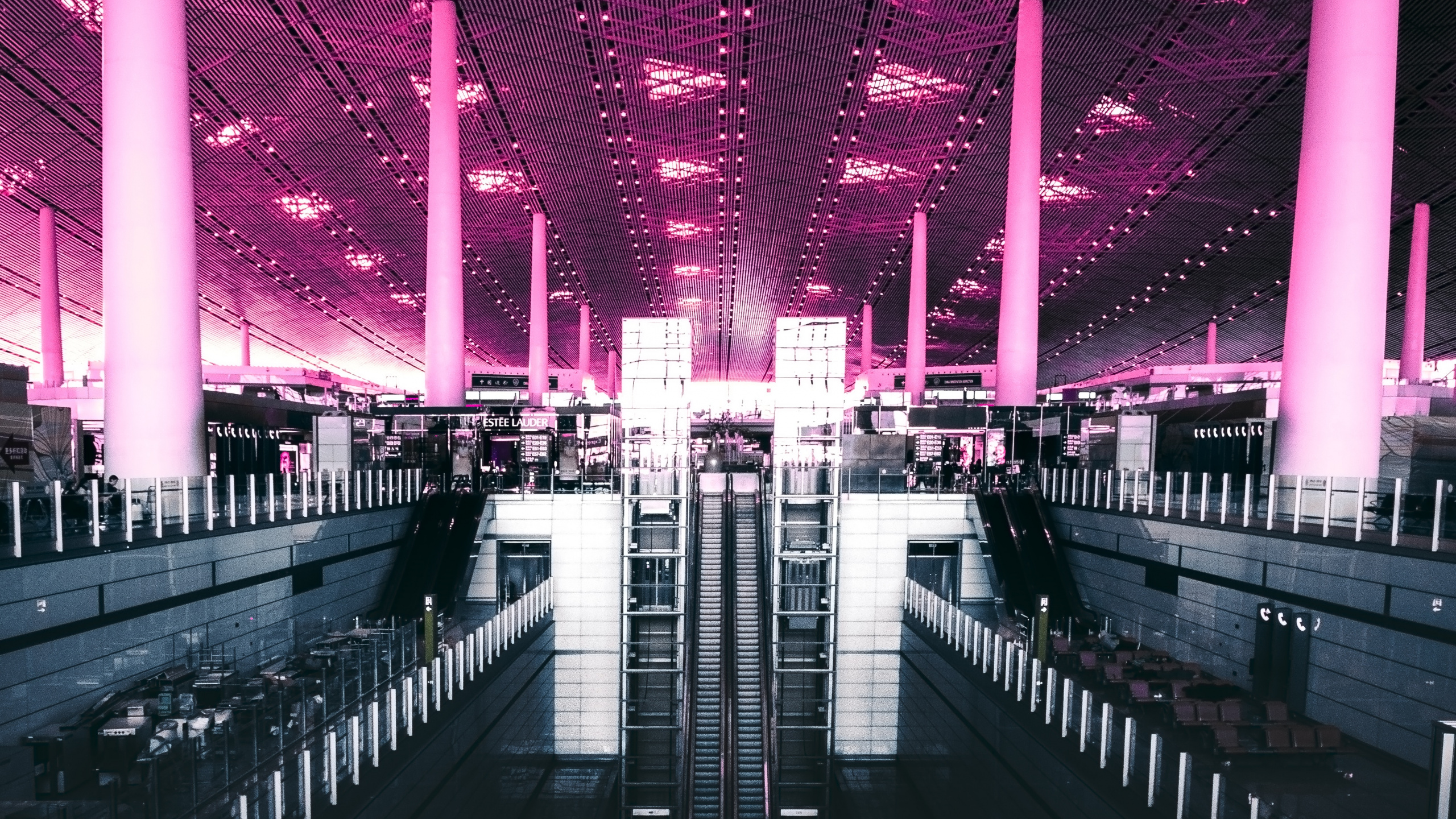 Обои архитектура, комната, свет, розовый, ночь в разрешении 2560x1440