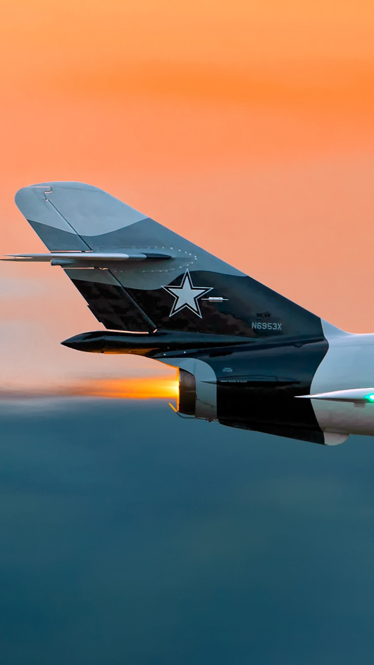 Обои самолет, самолеты, авиация, воздушные силы, аэрокосмическая техника в разрешении 750x1334