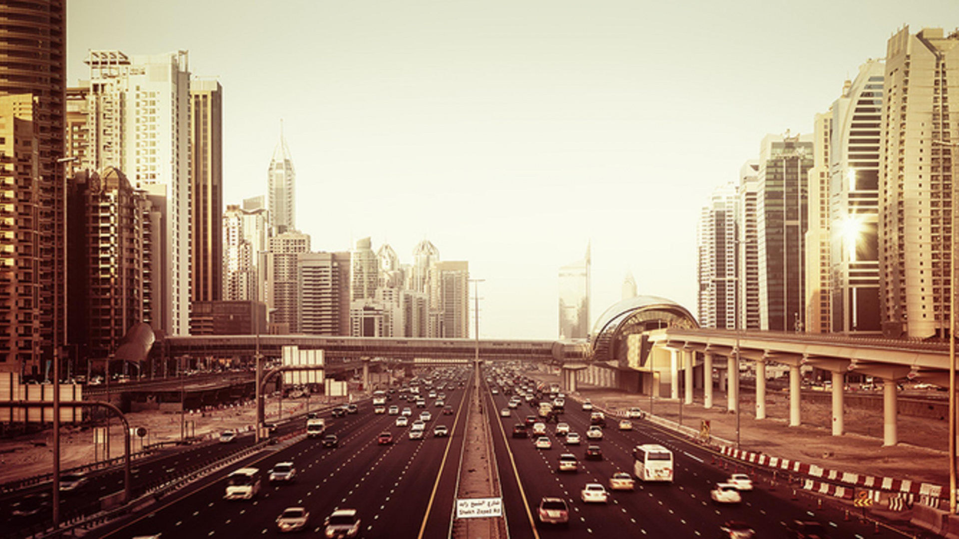 Обои объектив камеры, камера, небоскреб, метрополия, городской район в разрешении 1920x1080