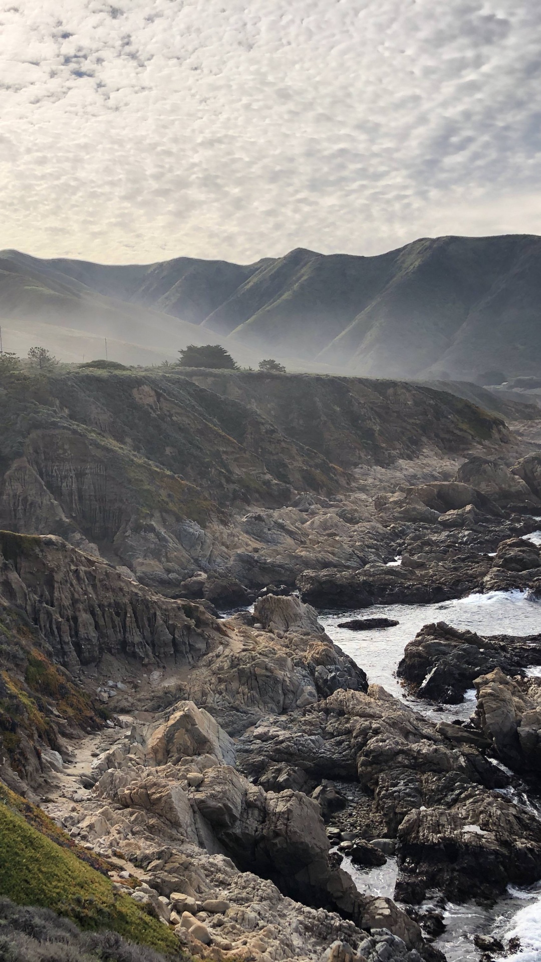 Обои нагорье, гора, природный заповедник, хребет, холм в разрешении 1080x1920