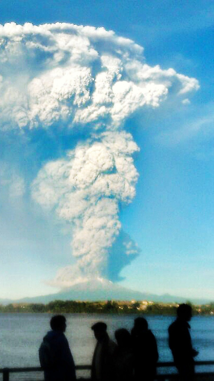 Обои Кальбуко, Пуэрто-Варас, вулкан, облако, кучевое облако в разрешении 750x1334