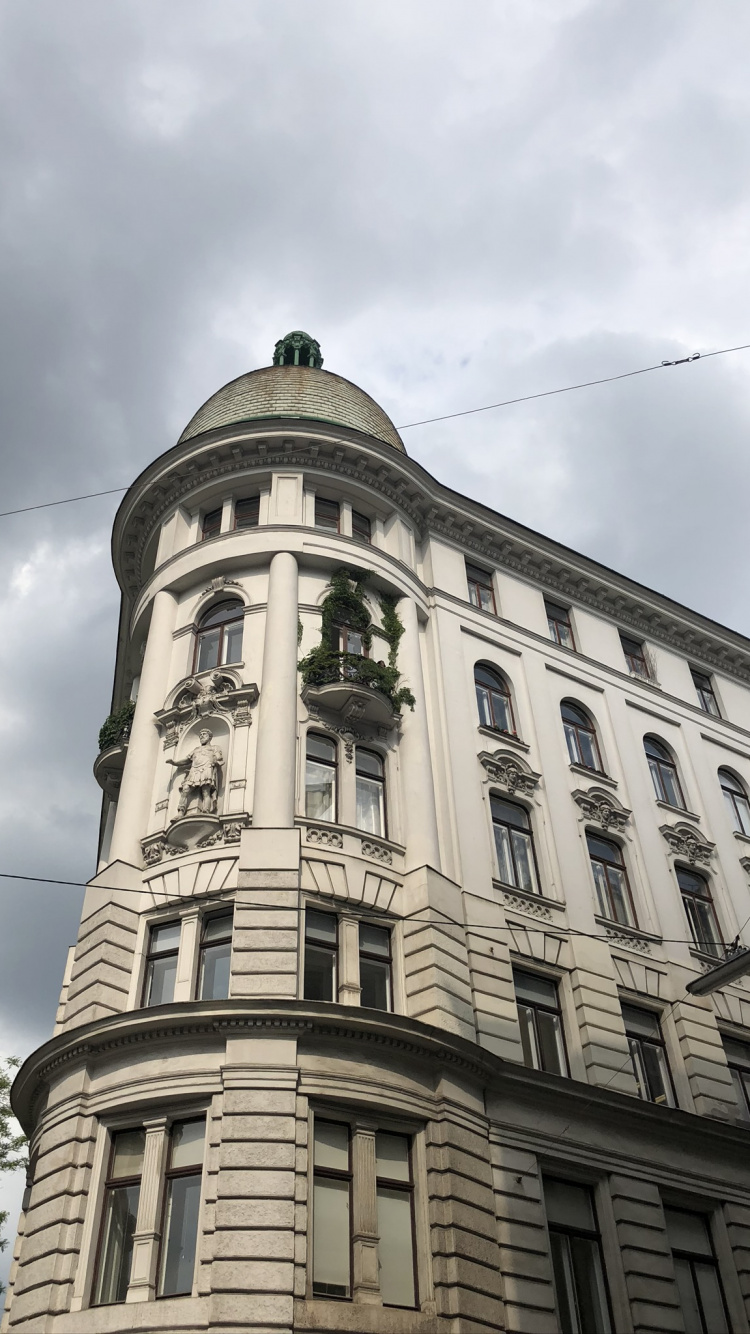 Обои ориентир, классическая архитектура, Перечисленное здание, окно, облако в разрешении 750x1334