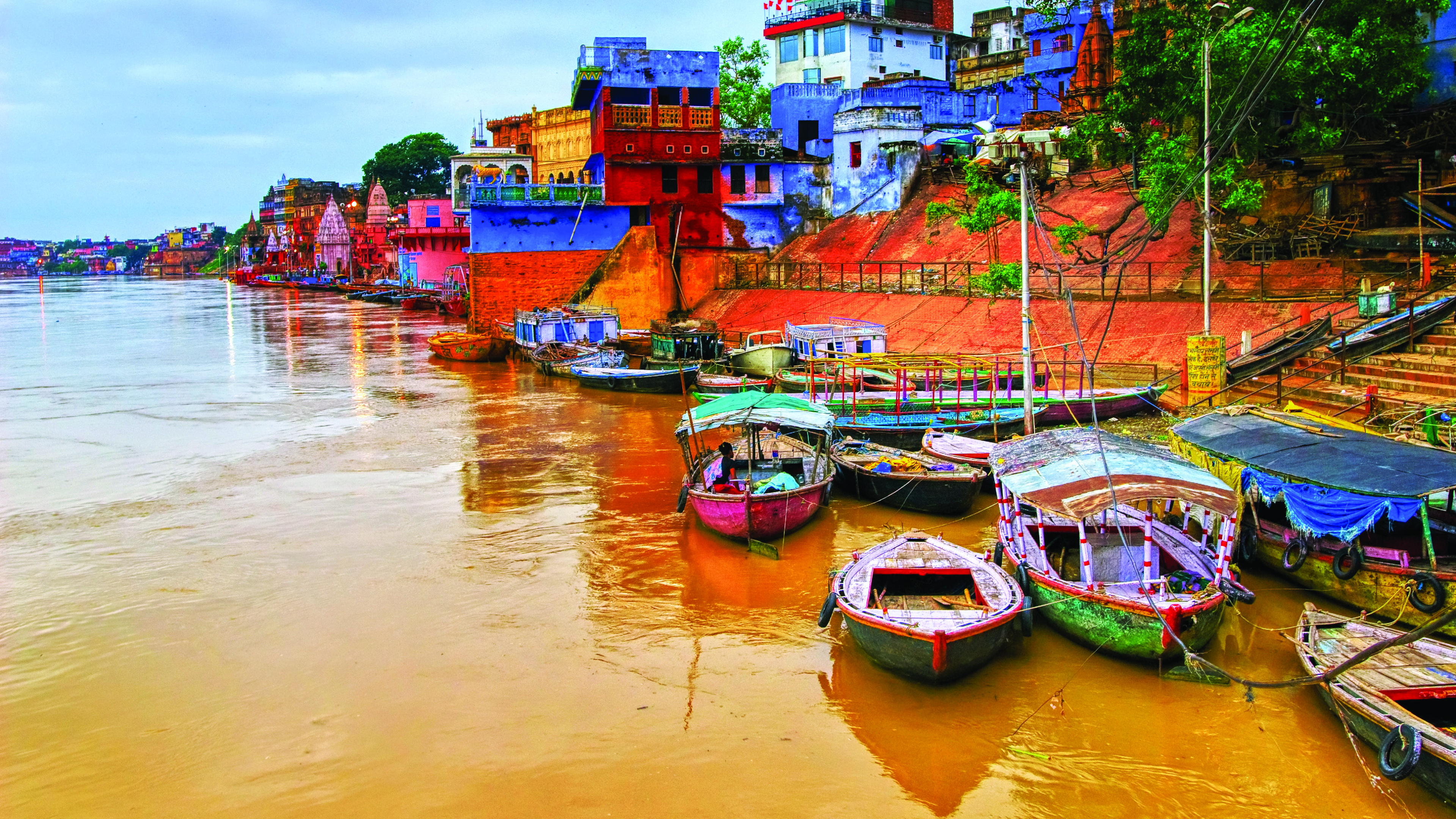 Обои Варанаси, перевозка воды, отражение, водный путь, вода в разрешении 3840x2160