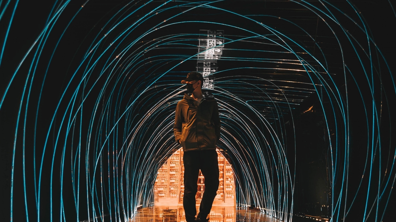 Обои туннель, инфраструктура, вода, ночь, Фестиваль Сигнала 2019 в разрешении 1366x768