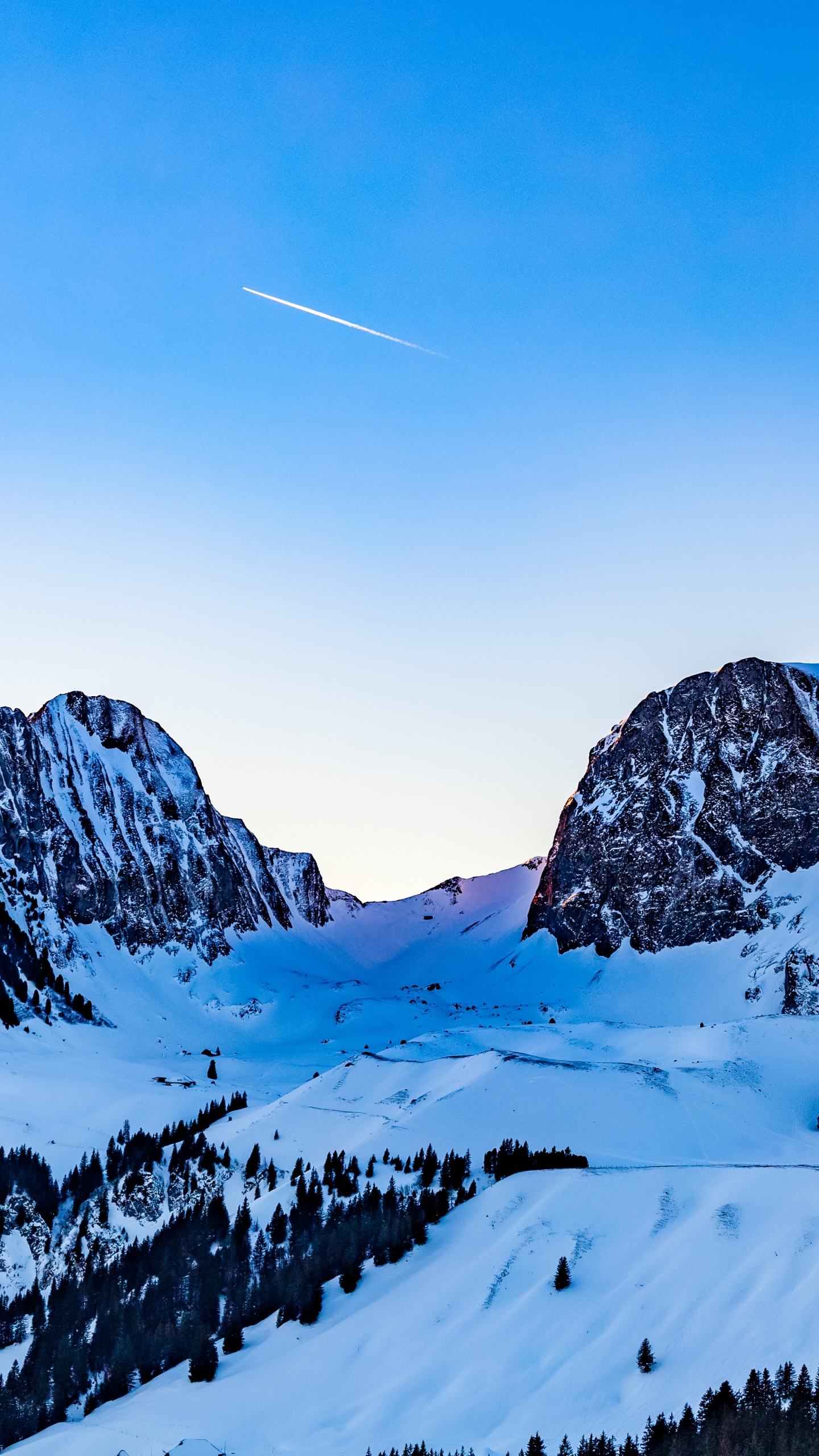 Обои гантриш, сайникская школа, гора, облако, снег в разрешении 1440x2560