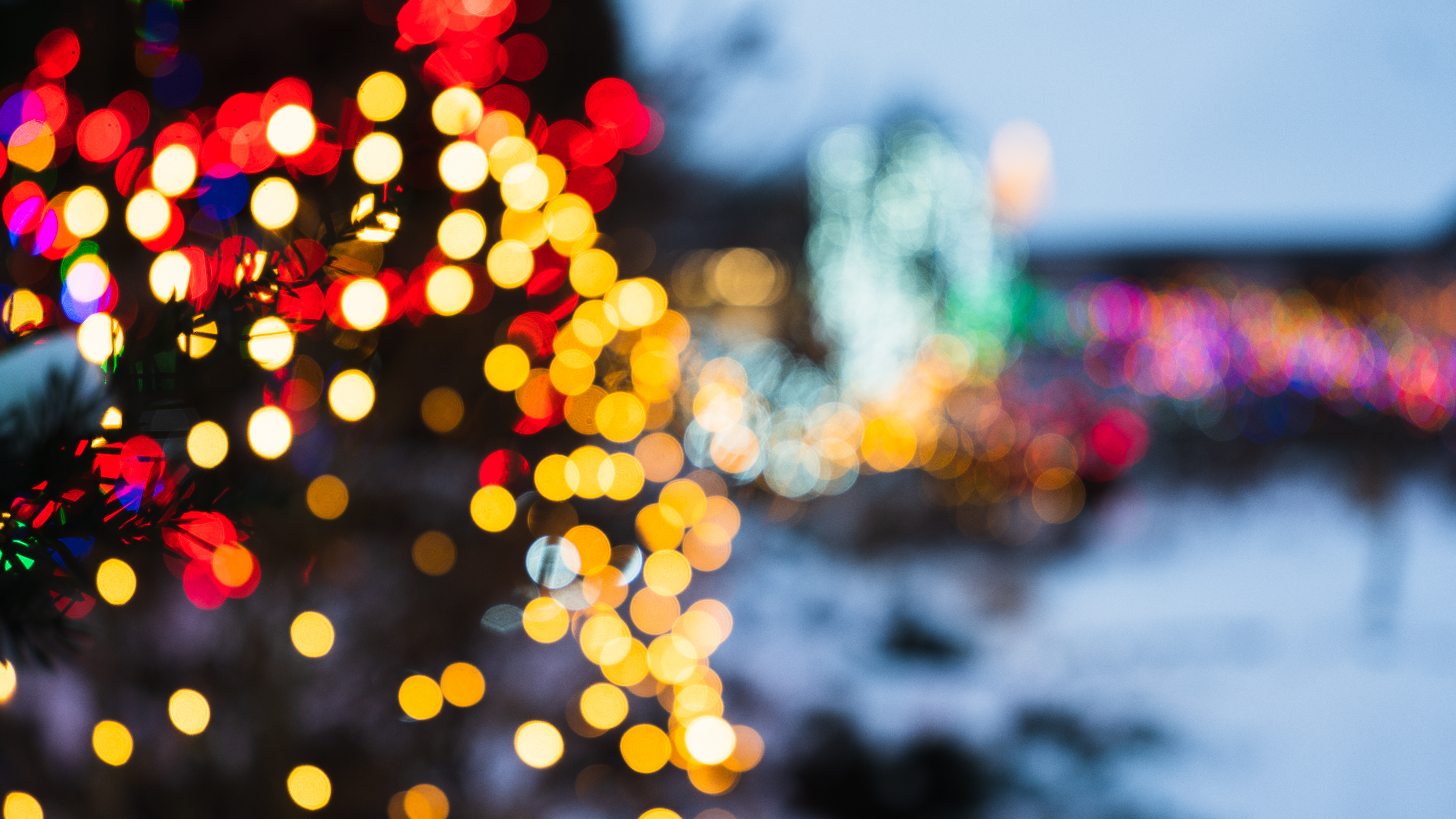 Обои Рождественский день, свет, освещение, отражение, вода в разрешении 7680x4320