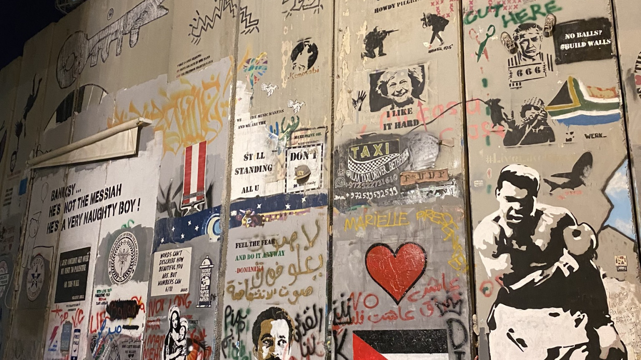 Обои стена, Израиль, арт, граффити, уличное искусство в разрешении 1280x720