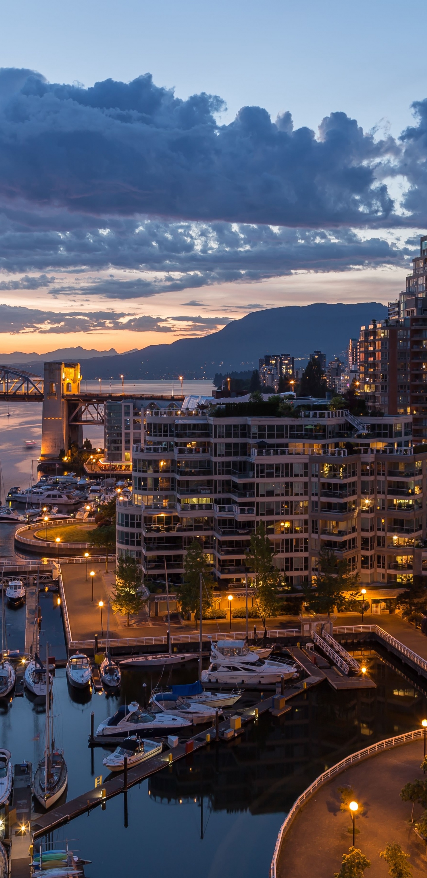 Обои Ванкувер, вечер, городской пейзаж, город, городской район в разрешении 1440x2960