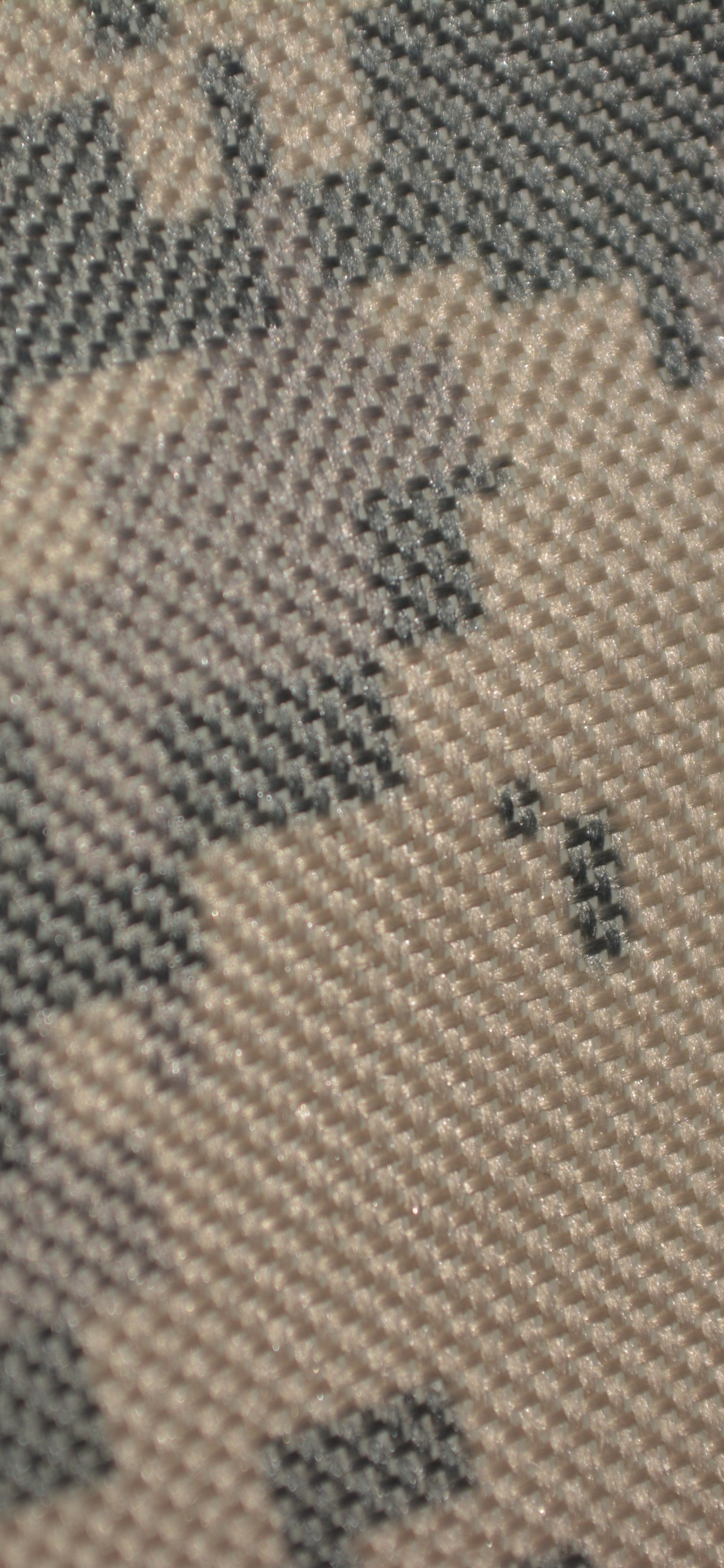 Обои военный камуфляж, ткань, армейская боевая униформа, хаки, узор в разрешении 1242x2688