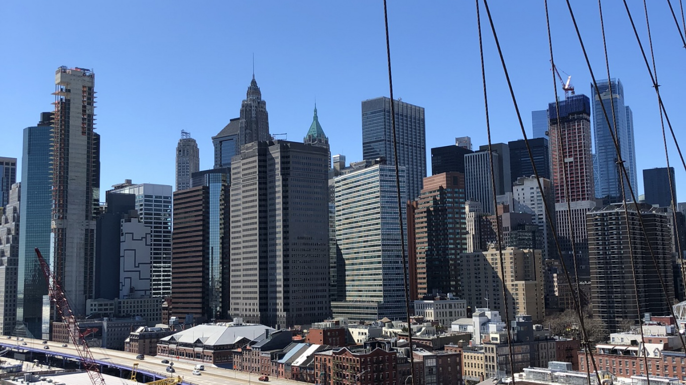 Обои НьюЙорк, небоскреб, дневное время, городской район, инфраструктура в разрешении 1366x768