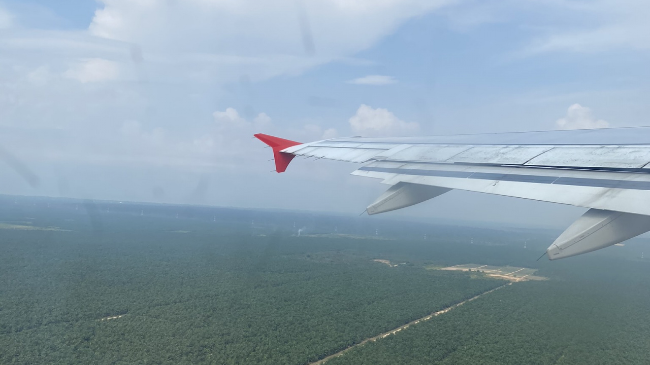 Обои воздушное путешествие, самолет, самолеты, полет, облако в разрешении 1280x720