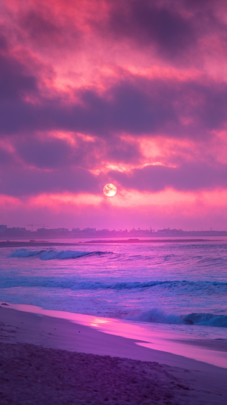 Обои закат, горизонт, послесвечение, водоем, море в разрешении 750x1334