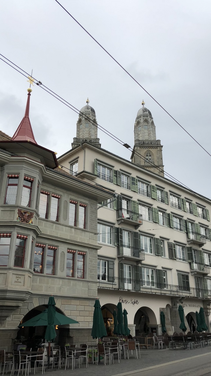 Обои Zrich, окно, здание, городок, фасад в разрешении 720x1280