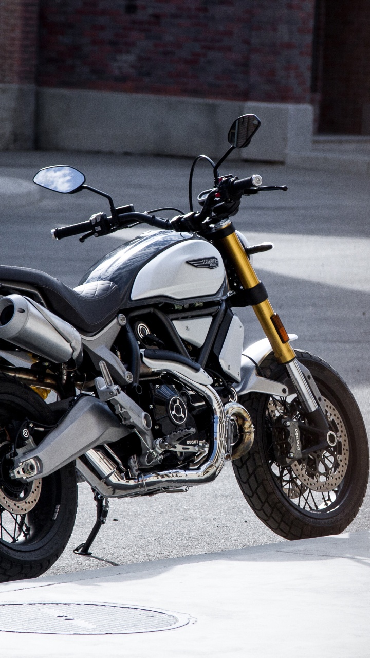 Обои Дукати Скремблер 2018 1100, скремблер, мотоцикл, ducati, авто в разрешении 720x1280