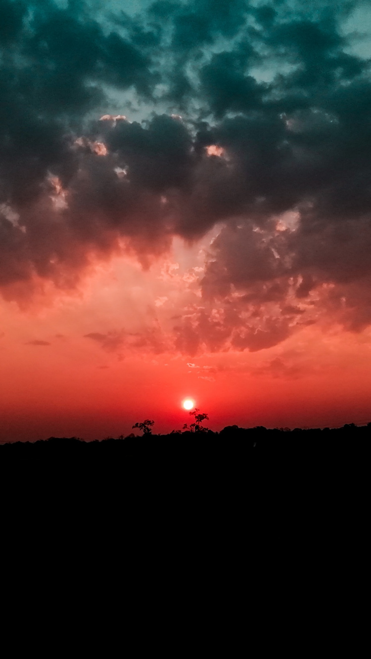 Обои облако, атмосфера, экорегион, природный ландшафт, послесвечение в разрешении 750x1334