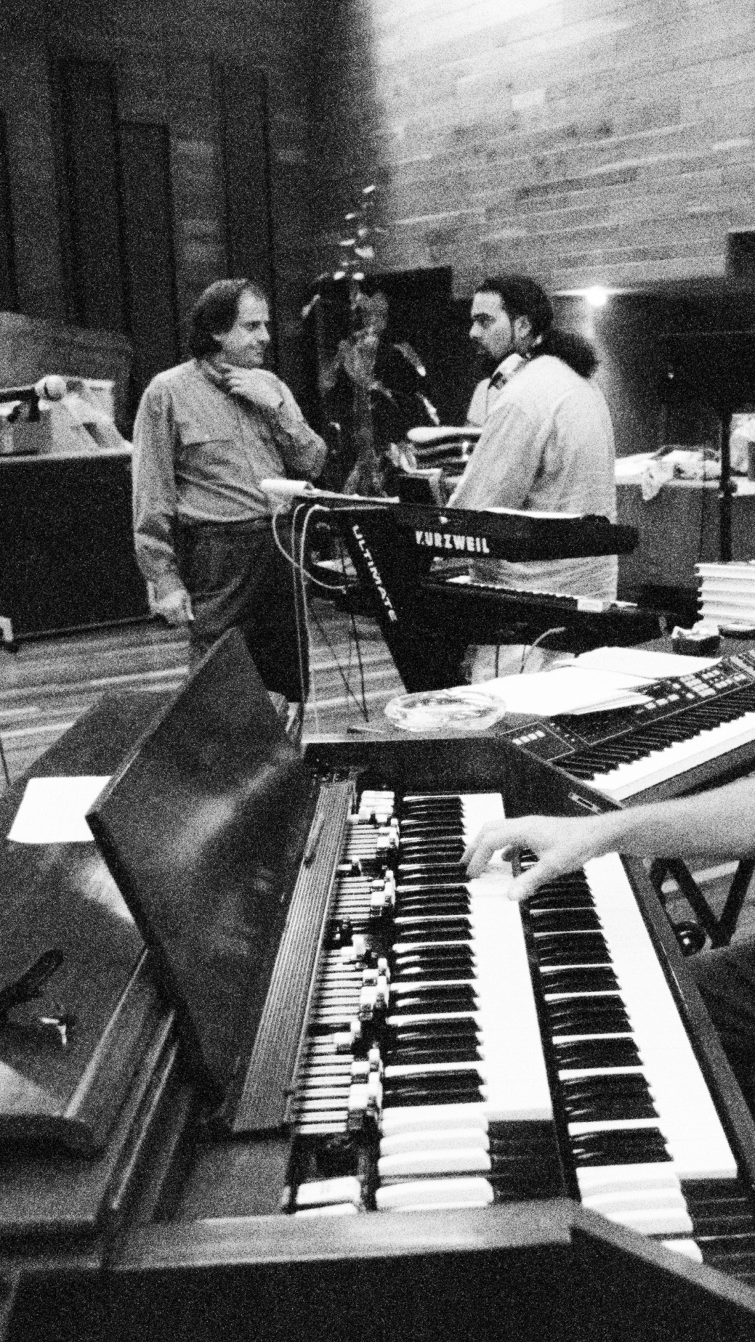 Обои Ричард Пинк Флойд Райт, Pink Floyd, электронный инструмент, синтезатор, музыка в разрешении 1080x1920