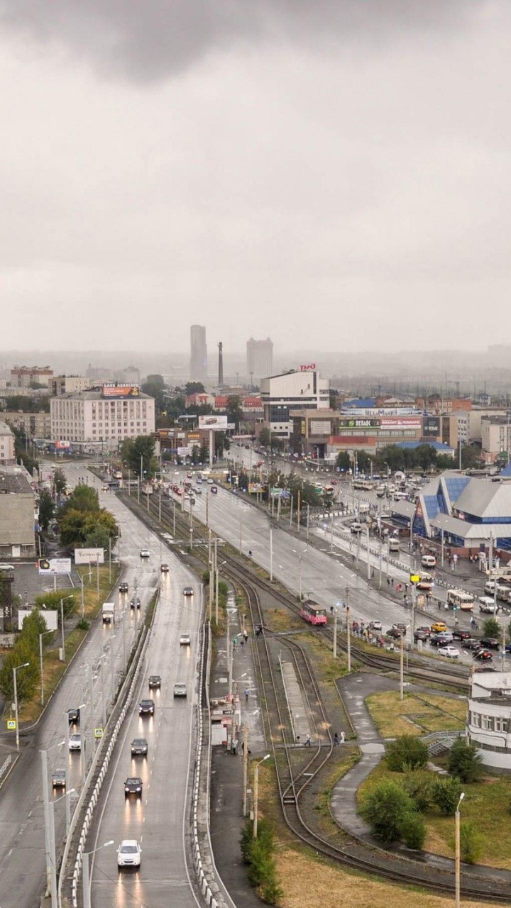Обои городской район, город, столица, городской пейзаж, дорога в разрешении 720x1280