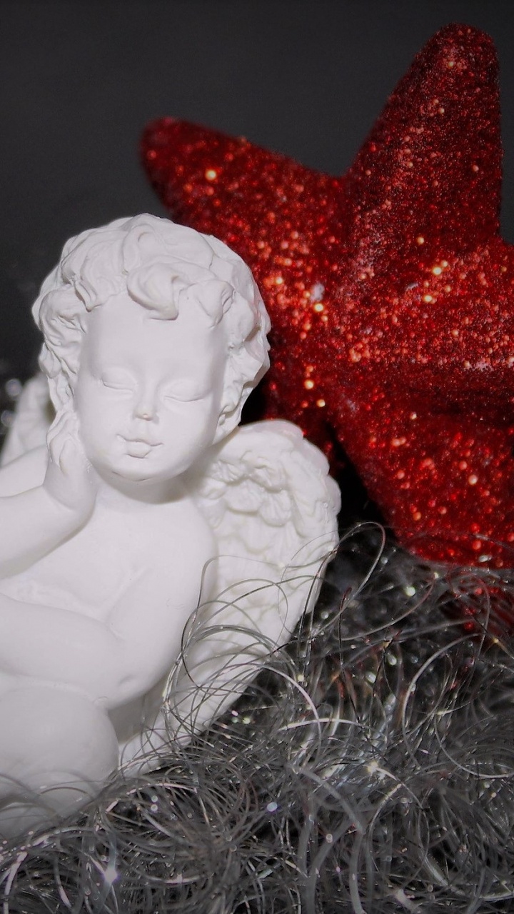 Обои ангел, статуя, красный цвет, скульптура, искусство в разрешении 720x1280