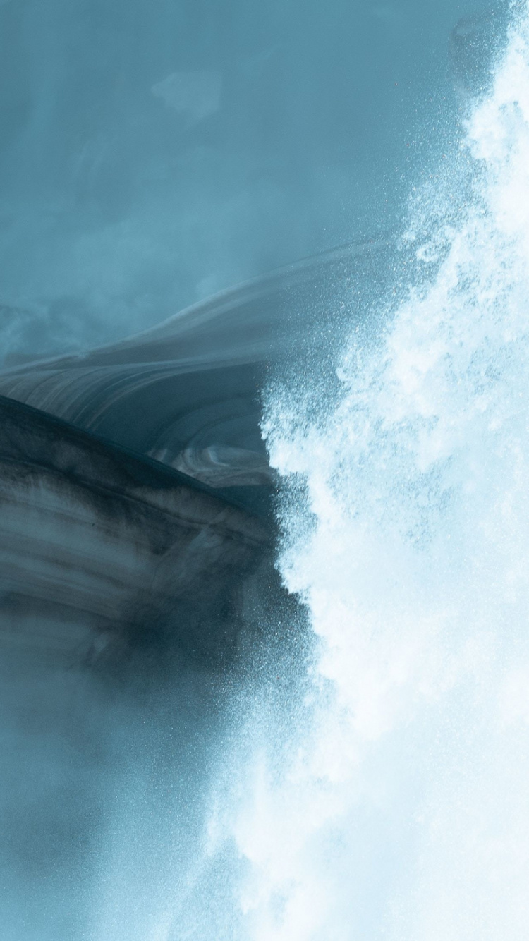 Обои Ниагарский водопад, вода, волна, ветровая волна, Первая Баптистская Ричардсон в разрешении 750x1334